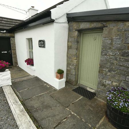 The Old Cottage Doolin Bagian luar foto